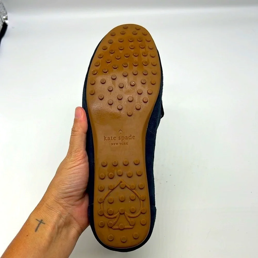 Kate Spade - Carmen Navy Suede Gold Logo Round Toe Driving Loafer Size 8